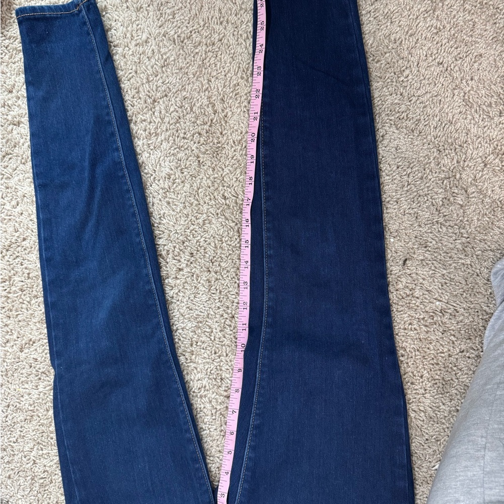 Old Navy Maternity Rockstar Skinny Jeans - Size 2 - Dark Blue - Picture 7 of 9